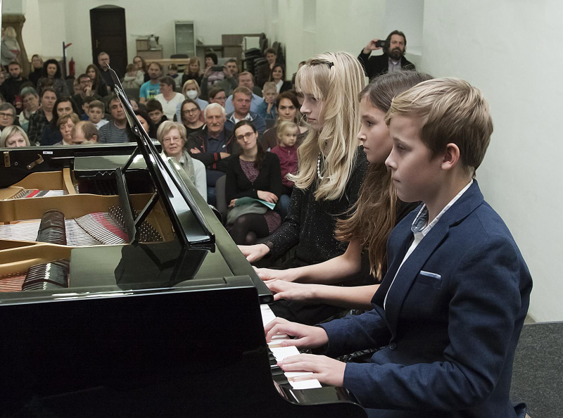 Žákovský koncert Rosice 11. 11. 2022 (HO, VO)